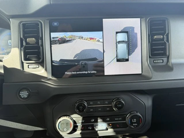 2025 Ford Bronco 6th Gen - Image 14 of 15
