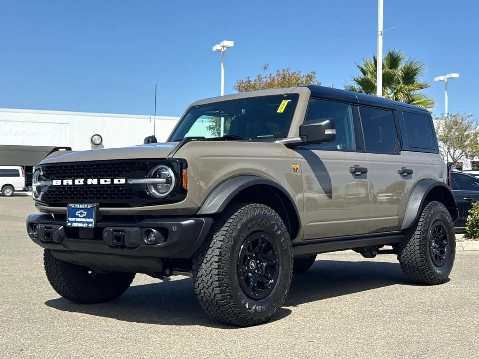 2025 Ford Bronco 6th Gen - Image 3 of 20