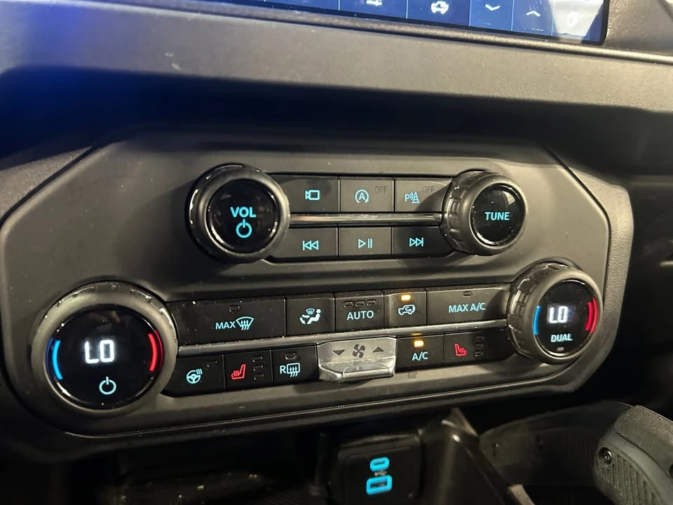 2025 Ford Bronco 6th Gen - Image 19 of 20