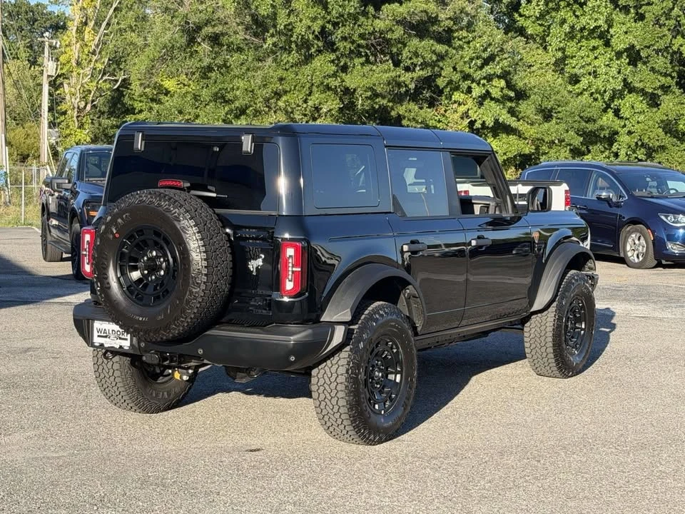 2025 Ford Bronco 6th Gen - Image 4 of 11
