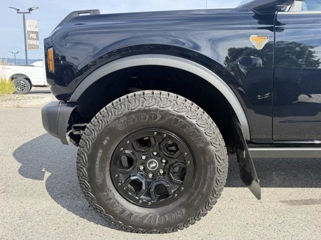 2025 Ford Bronco 6th Gen - Image 9 of 15