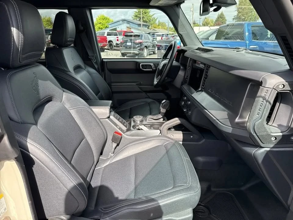 2025 Ford Bronco 6th Gen - Image 19 of 19