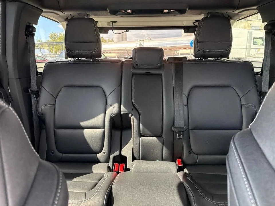 2025 Ford Bronco 6th Gen - Image 16 of 19