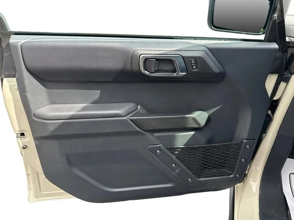 2025 Ford Bronco 6th Gen - Image 6 of 19
