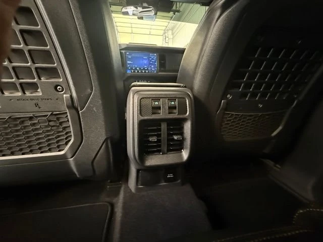 2025 Ford Bronco 6th Gen - Image 9 of 11