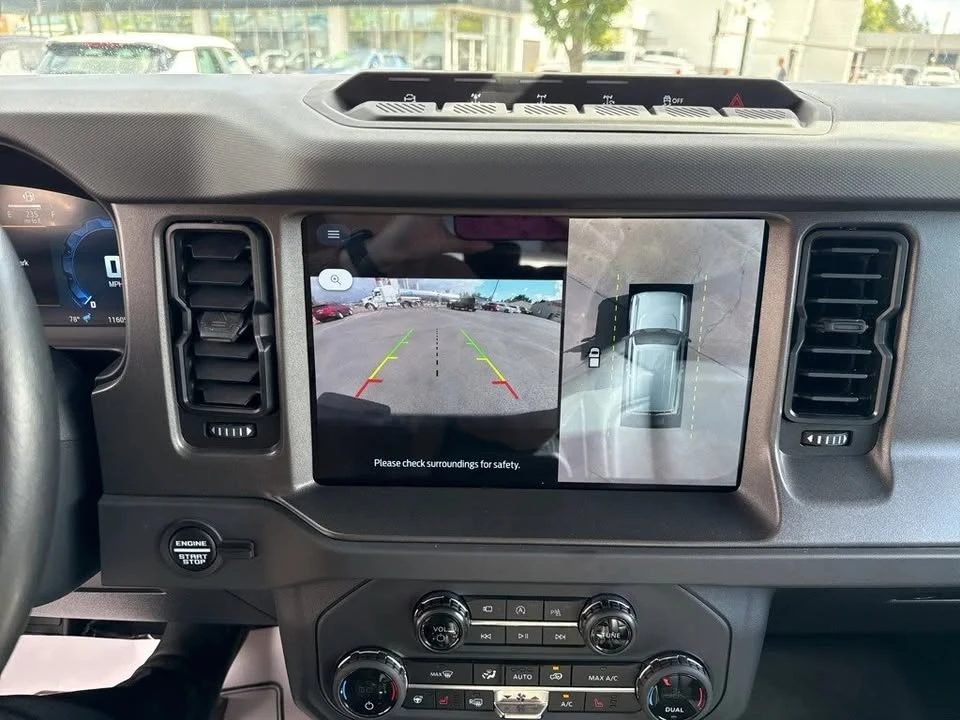 2025 Ford Bronco 6th Gen - Image 12 of 19