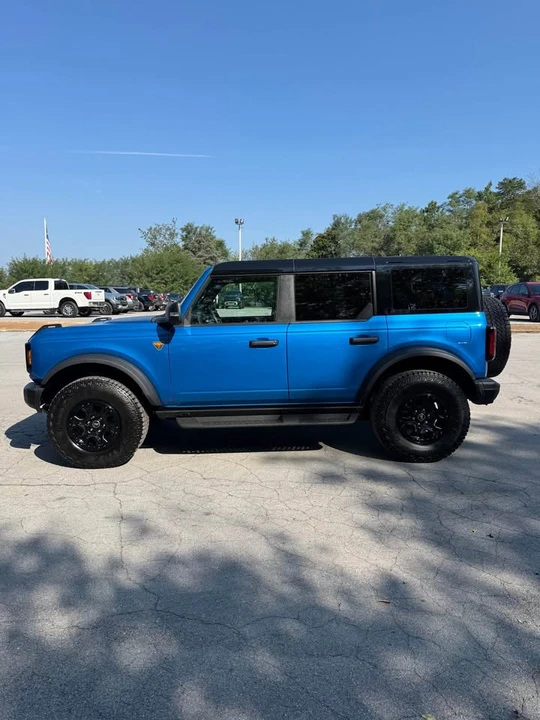 2025 Ford Bronco 6th Gen - Image 2 of 11