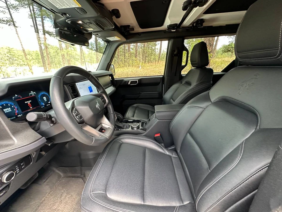 2025 Ford Bronco 6th Gen - Image 4 of 5