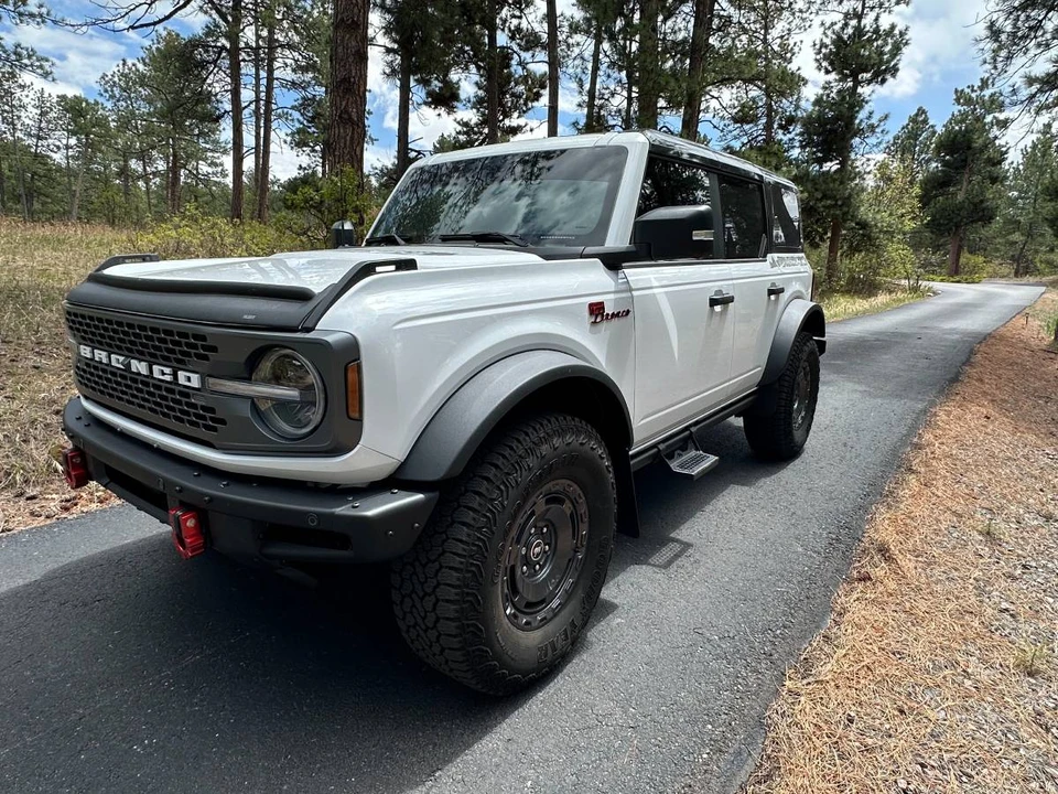 2025 Ford Bronco 6th Gen - Image 2 of 5