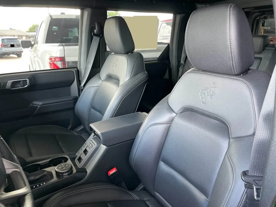 2025 Ford Bronco 6th Gen - Image 5 of 6