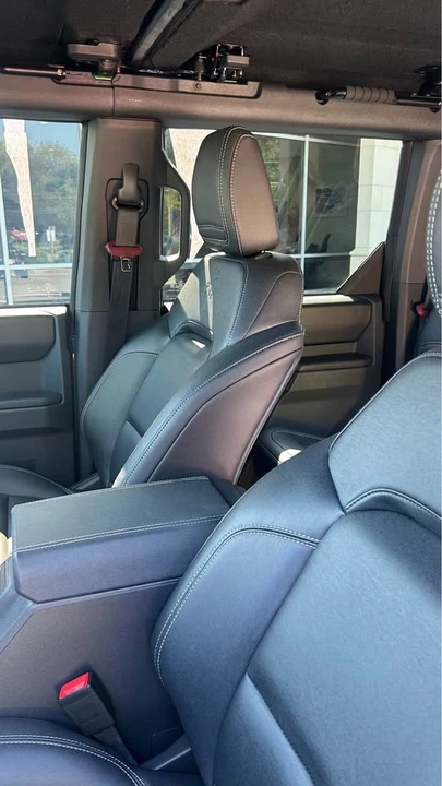 2025 Ford Bronco 6th Gen - Image 14 of 20