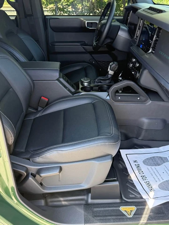 2025 Ford Bronco 6th Gen - Image 13 of 20