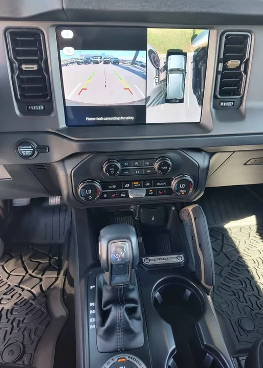 2025 Ford Bronco 6th Gen - Image 11 of 14