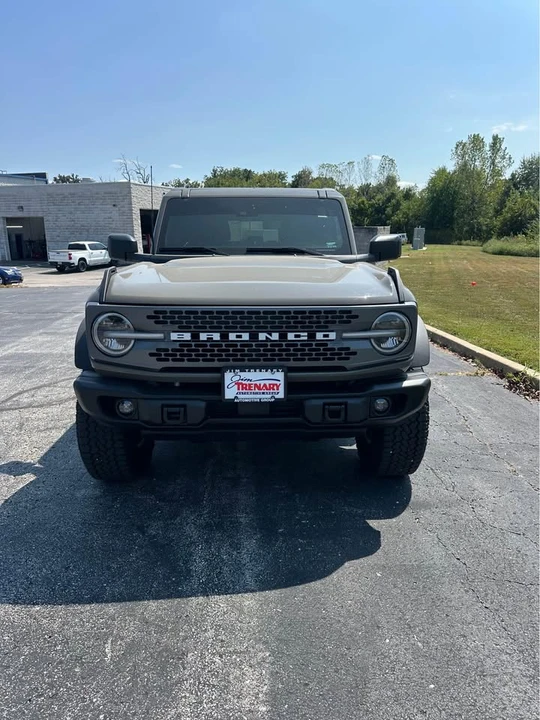 2025 Ford Bronco 6th Gen - Image 9 of 15