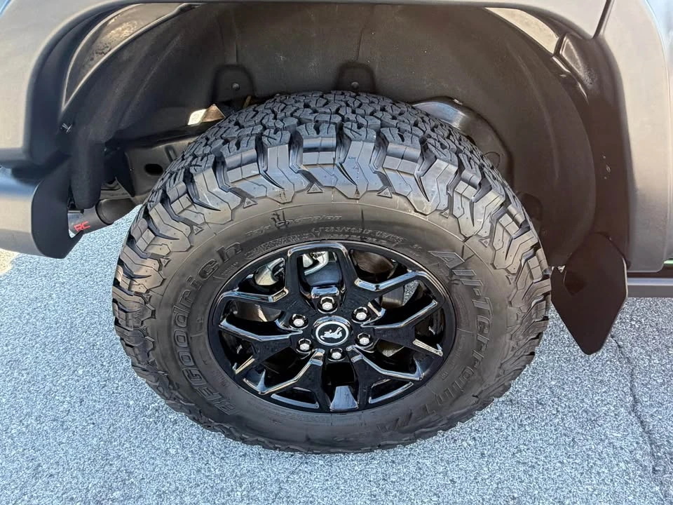 2025 Ford Bronco 6th Gen - Image 8 of 19