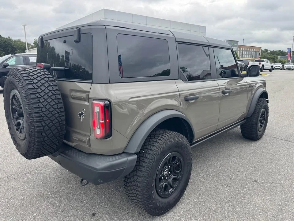 2025 Ford Bronco 6th Gen - Image 3 of 13