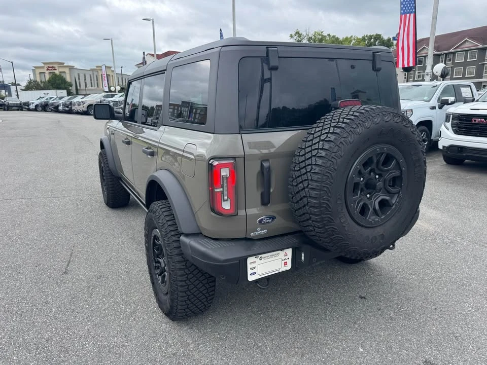 2025 Ford Bronco 6th Gen - Image 4 of 13