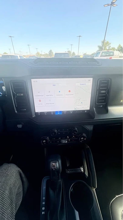 2025 Ford Bronco 6th Gen - Image 13 of 15