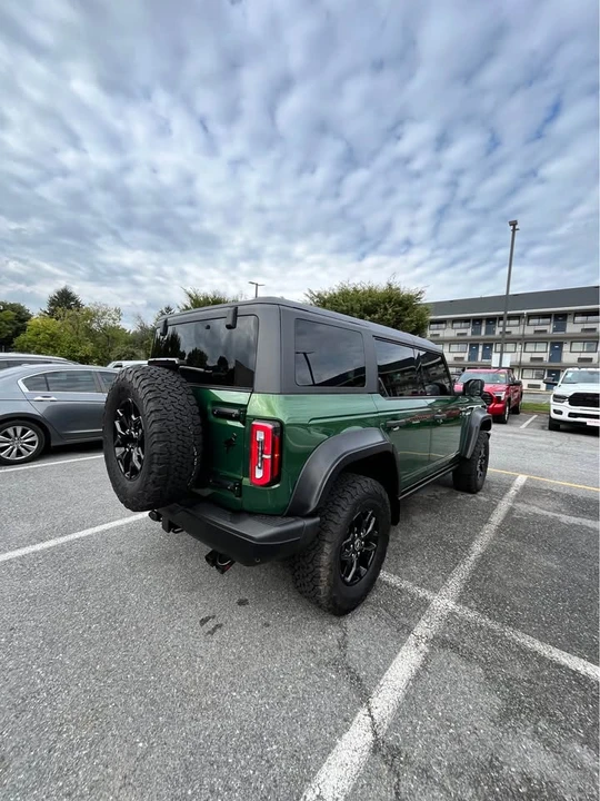 2025 Ford Bronco 6th Gen - Image 11 of 19