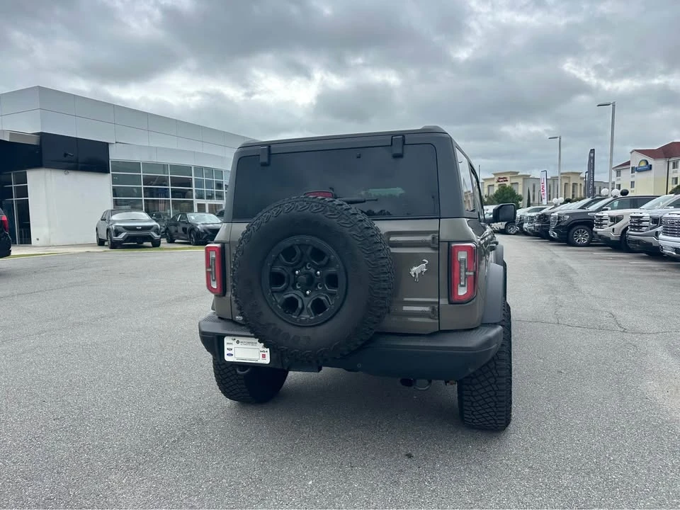 2025 Ford Bronco 6th Gen - Image 4 of 13