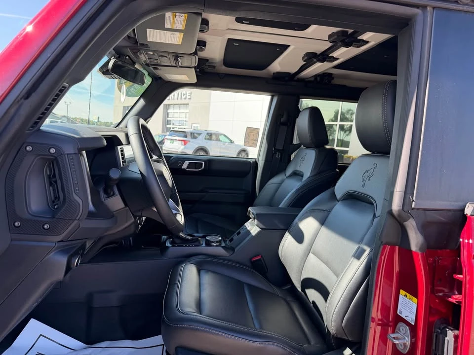 2025 Ford Bronco 6th Gen - Image 10 of 19