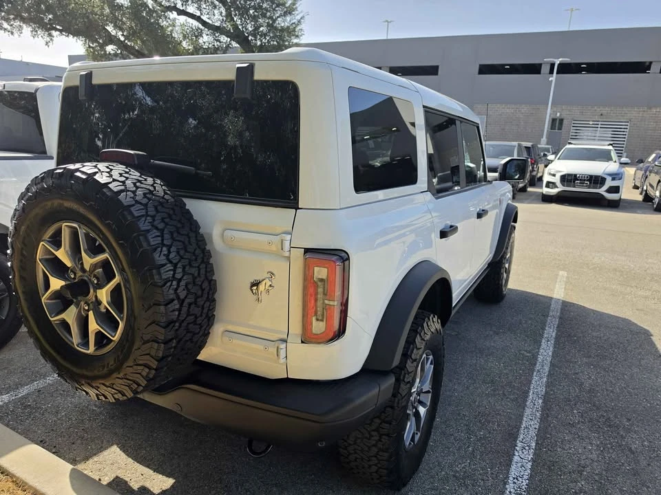 2025 Ford Bronco 6th Gen - Image 4 of 7