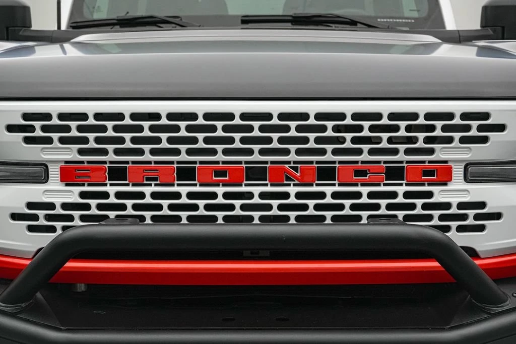 2025 Ford Bronco 6th Gen - Image 13 of 31
