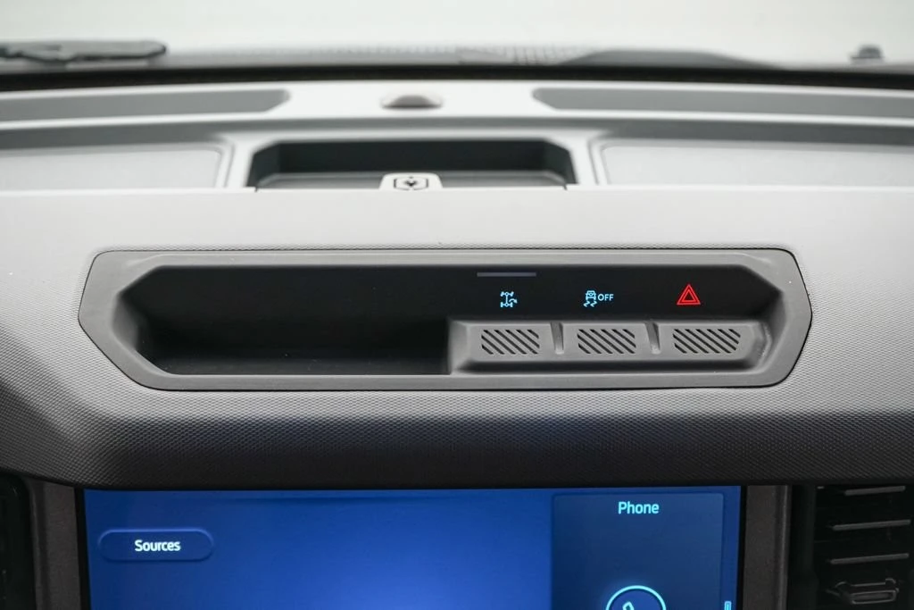2025 Ford Bronco 6th Gen - Image 23 of 31