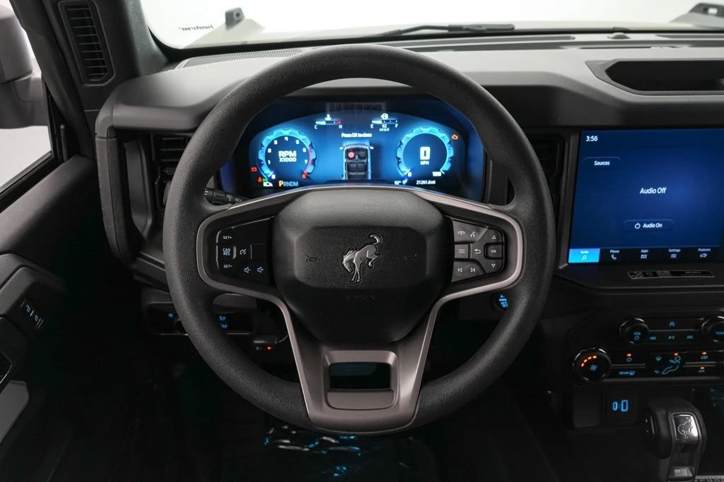2025 Ford Bronco 6th Gen - Image 20 of 31