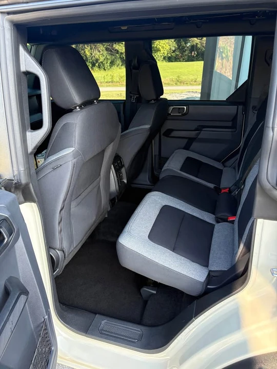 2025 Ford Bronco 6th Gen - Image 6 of 6