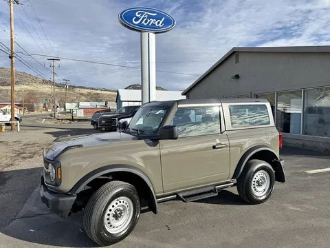 2025 Ford Bronco Base
