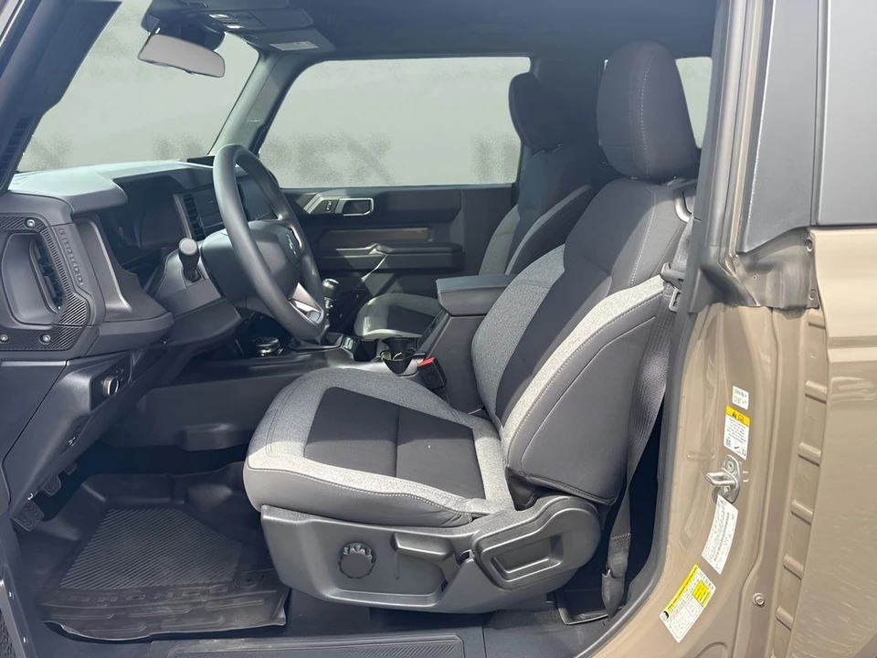 2025 Ford Bronco 6th Gen - Image 5 of 23