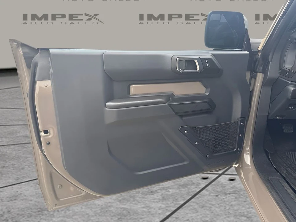 2025 Ford Bronco 6th Gen - Image 17 of 23