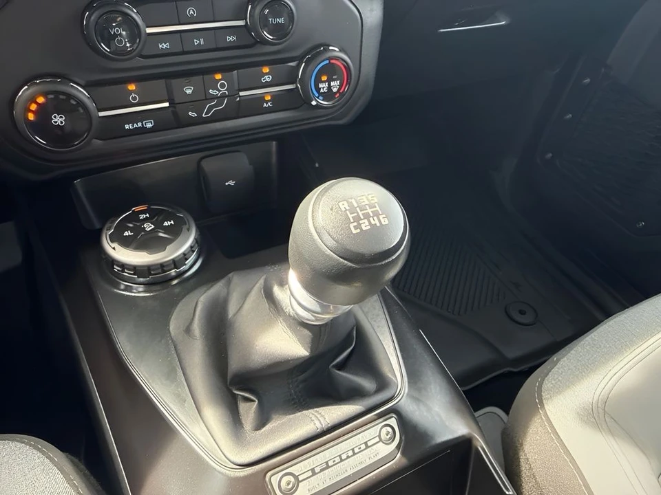 2025 Ford Bronco 6th Gen - Image 9 of 23