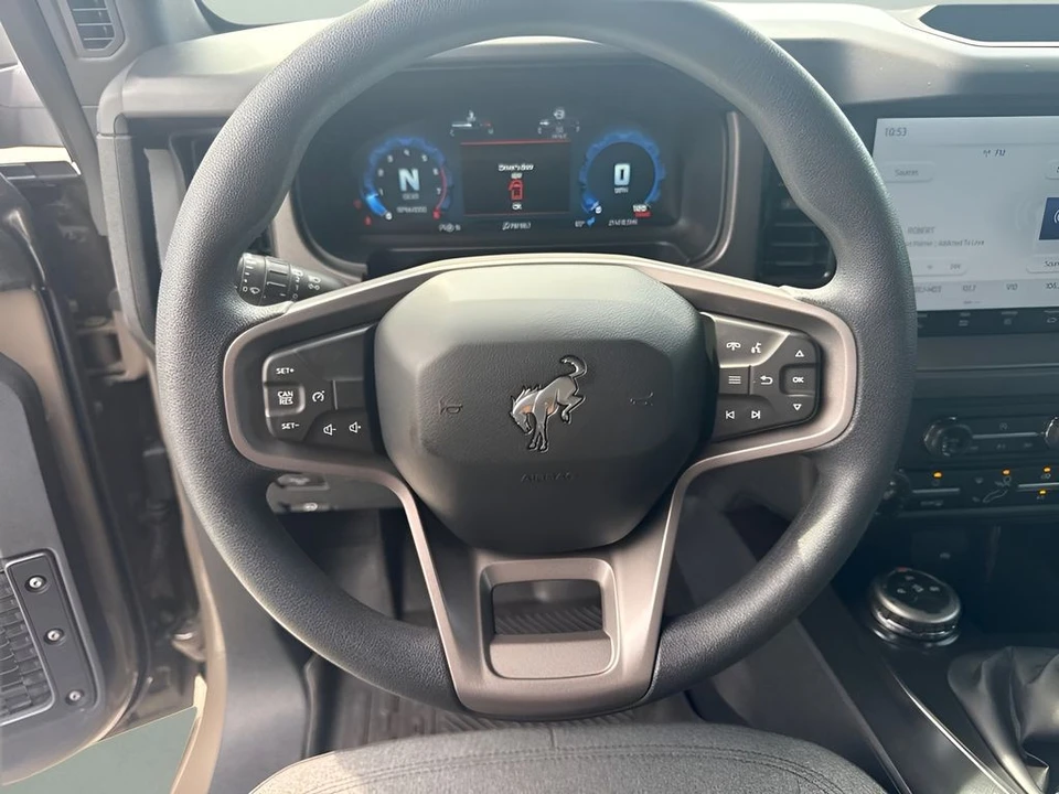 2025 Ford Bronco 6th Gen - Image 8 of 23
