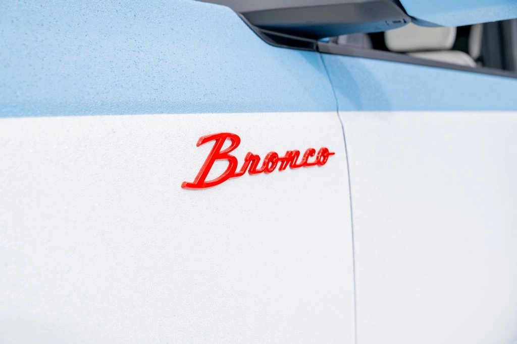 2025 Ford Bronco 6th Gen - Image 9 of 21