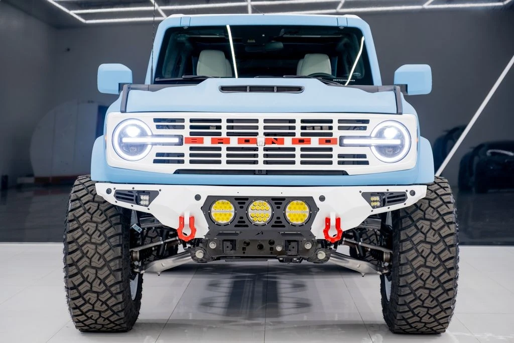 2025 Ford Bronco 6th Gen - Image 2 of 21