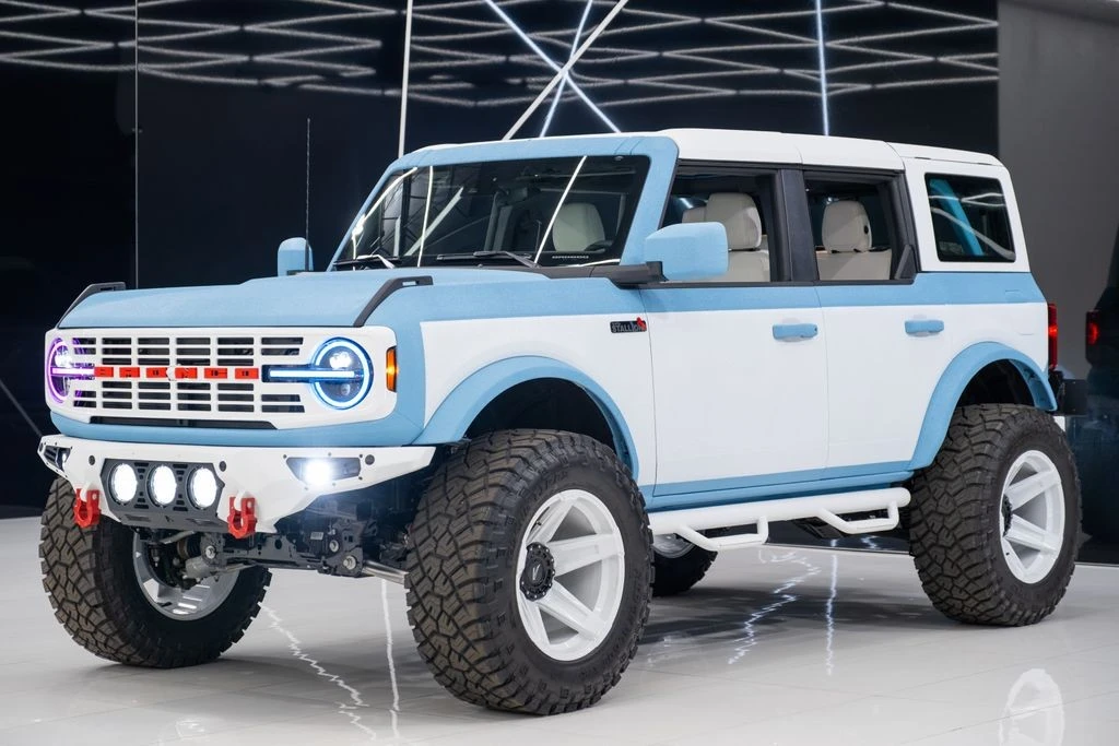 2025 Ford Bronco 6th Gen - Image 3 of 21