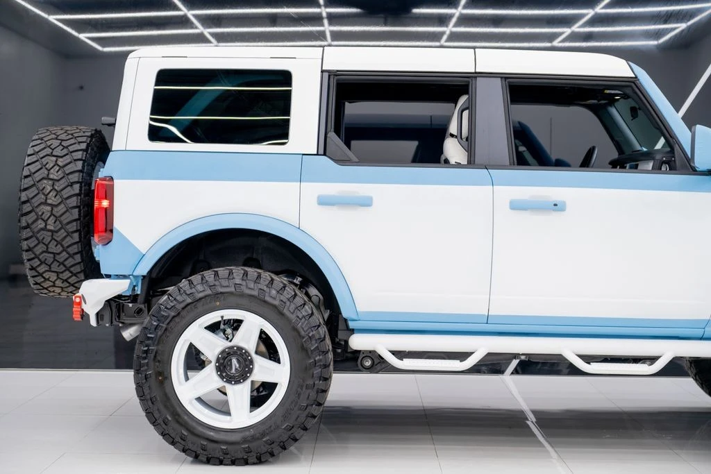 2025 Ford Bronco 6th Gen - Image 11 of 21