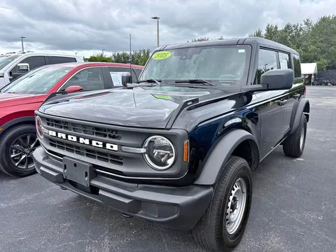 2025 Ford Bronco Base