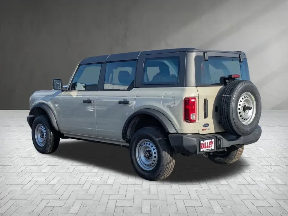 2025 Ford Bronco 6th Gen - Image 5 of 15