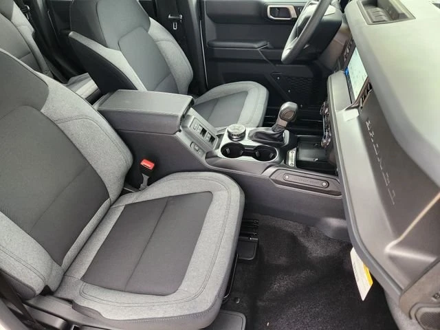 2025 Ford Bronco 6th Gen - Image 11 of 20