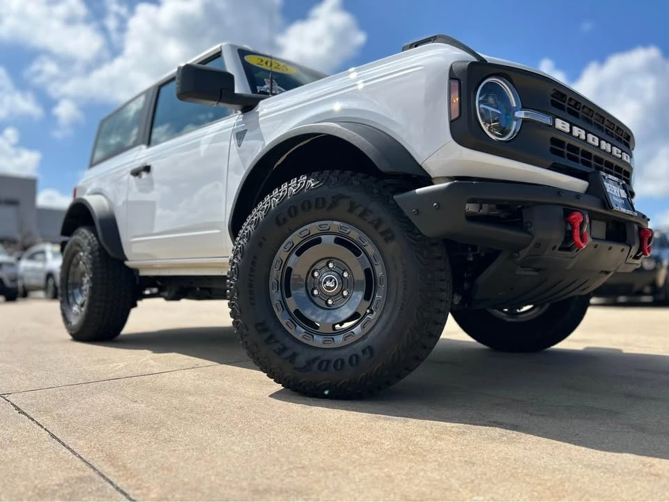 2025 Ford Bronco 6th Gen - Image 7 of 15