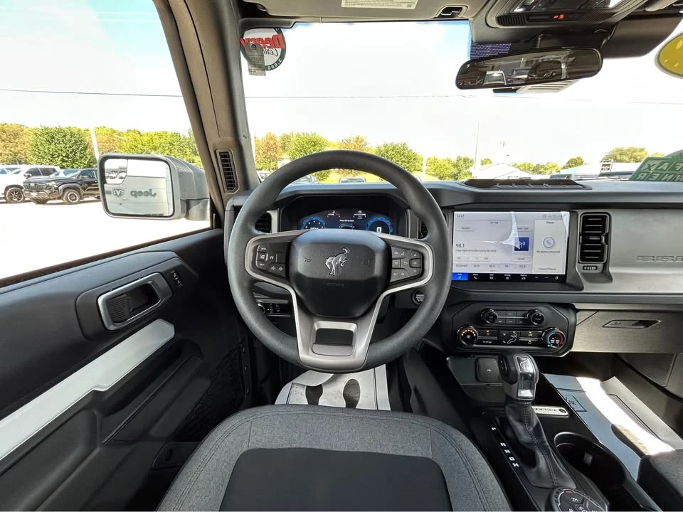 2025 Ford Bronco 6th Gen - Image 13 of 15