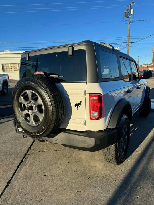 2025 Ford Bronco 6th Gen - Image 3 of 11