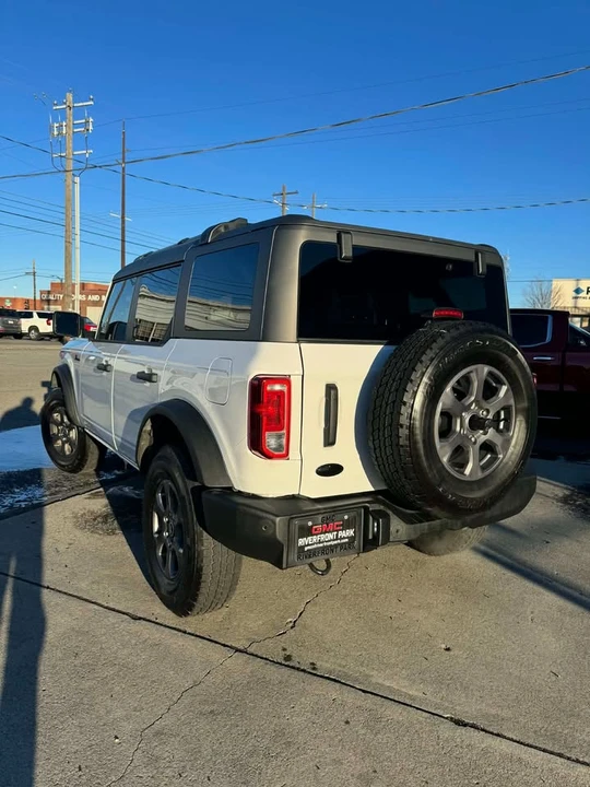 2025 Ford Bronco 6th Gen - Image 2 of 11