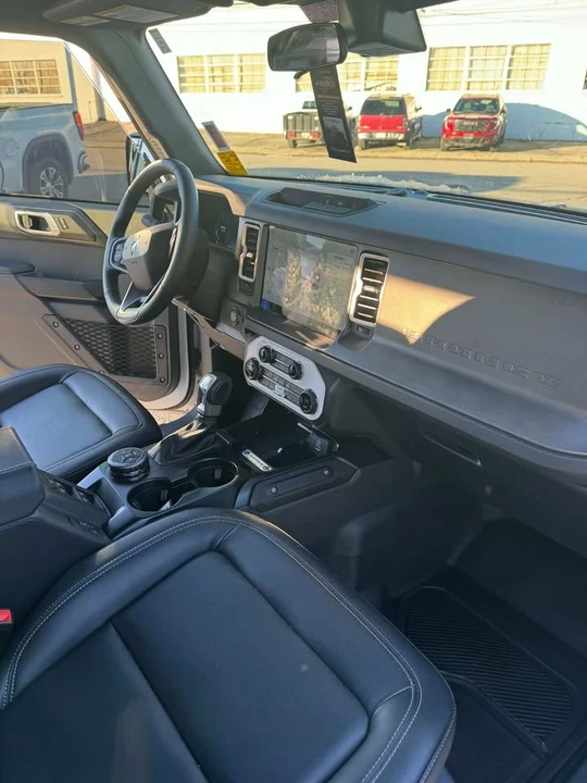 2025 Ford Bronco 6th Gen - Image 6 of 11