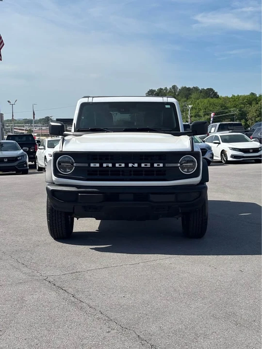 2025 Ford Bronco 6th Gen - Image 2 of 12