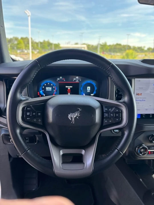 2025 Ford Bronco 6th Gen - Image 8 of 12