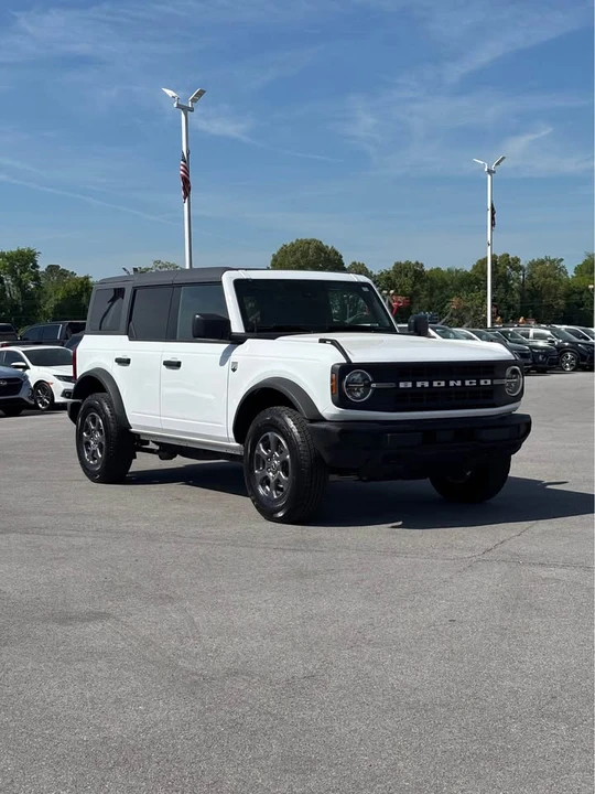 2025 Ford Bronco 6th Gen - Image 3 of 12